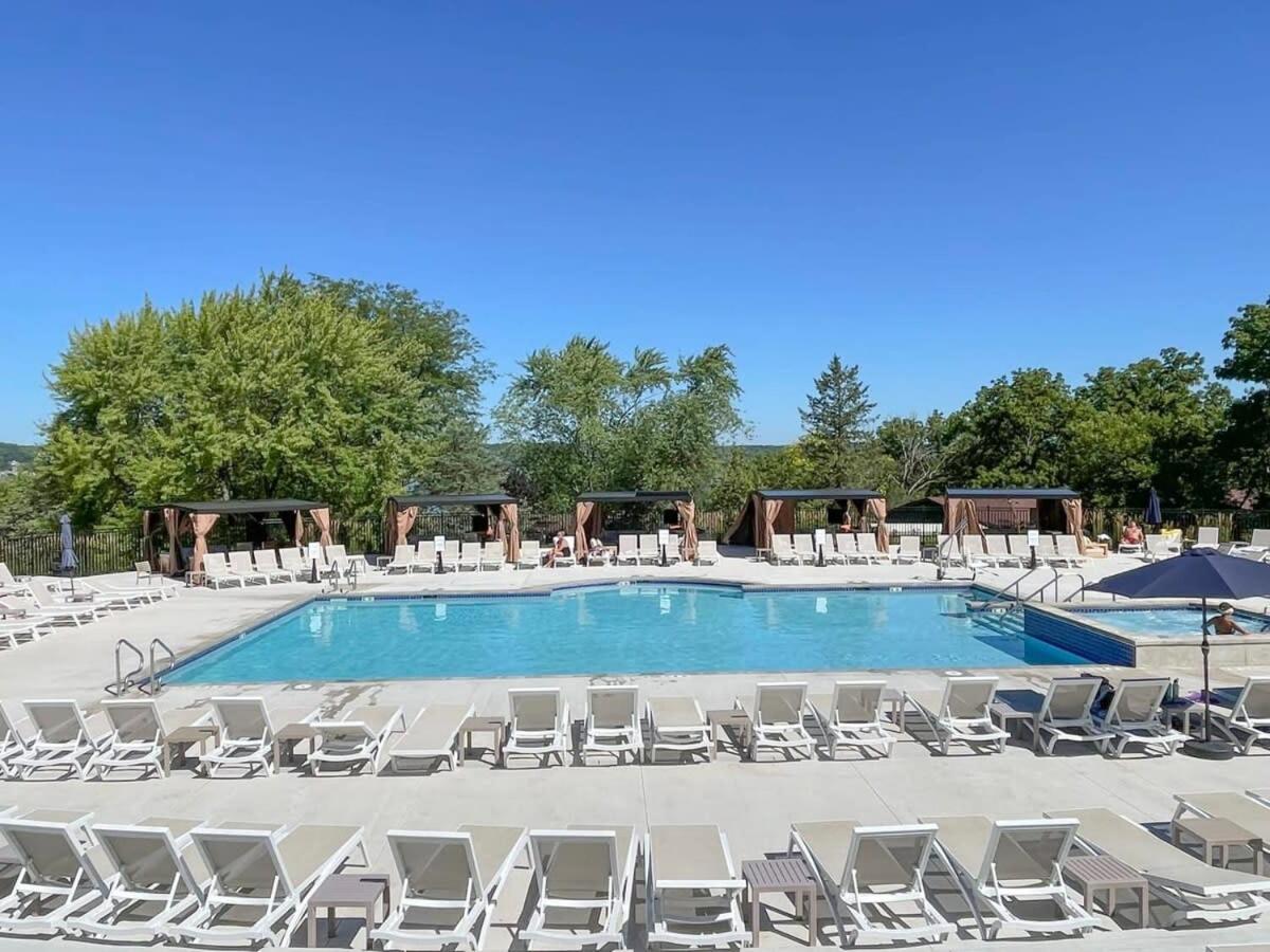 New Lake Como Condo With Lake Views Lake Geneva Exterior photo