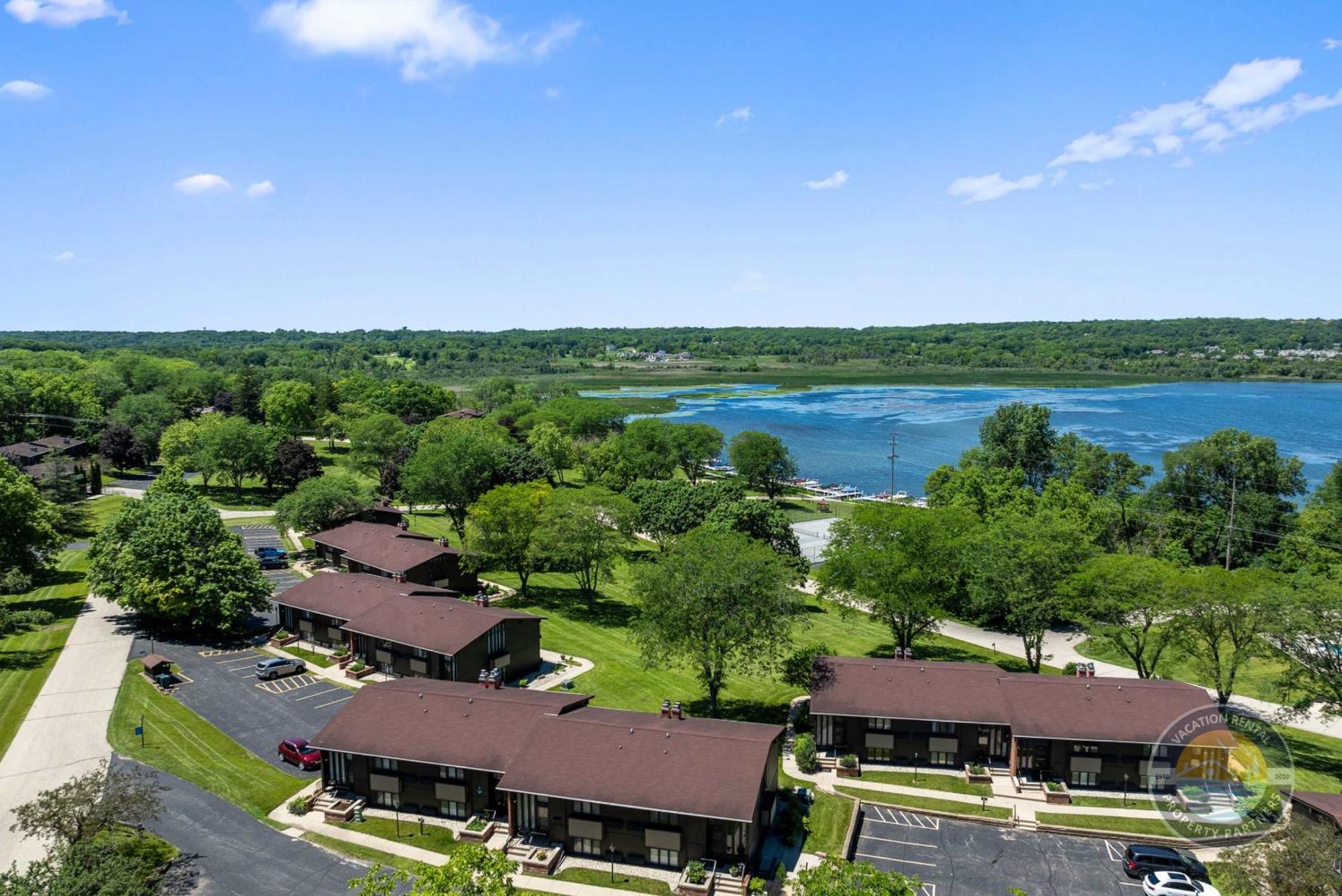 New Lake Como Condo With Lake Views Lake Geneva Exterior photo