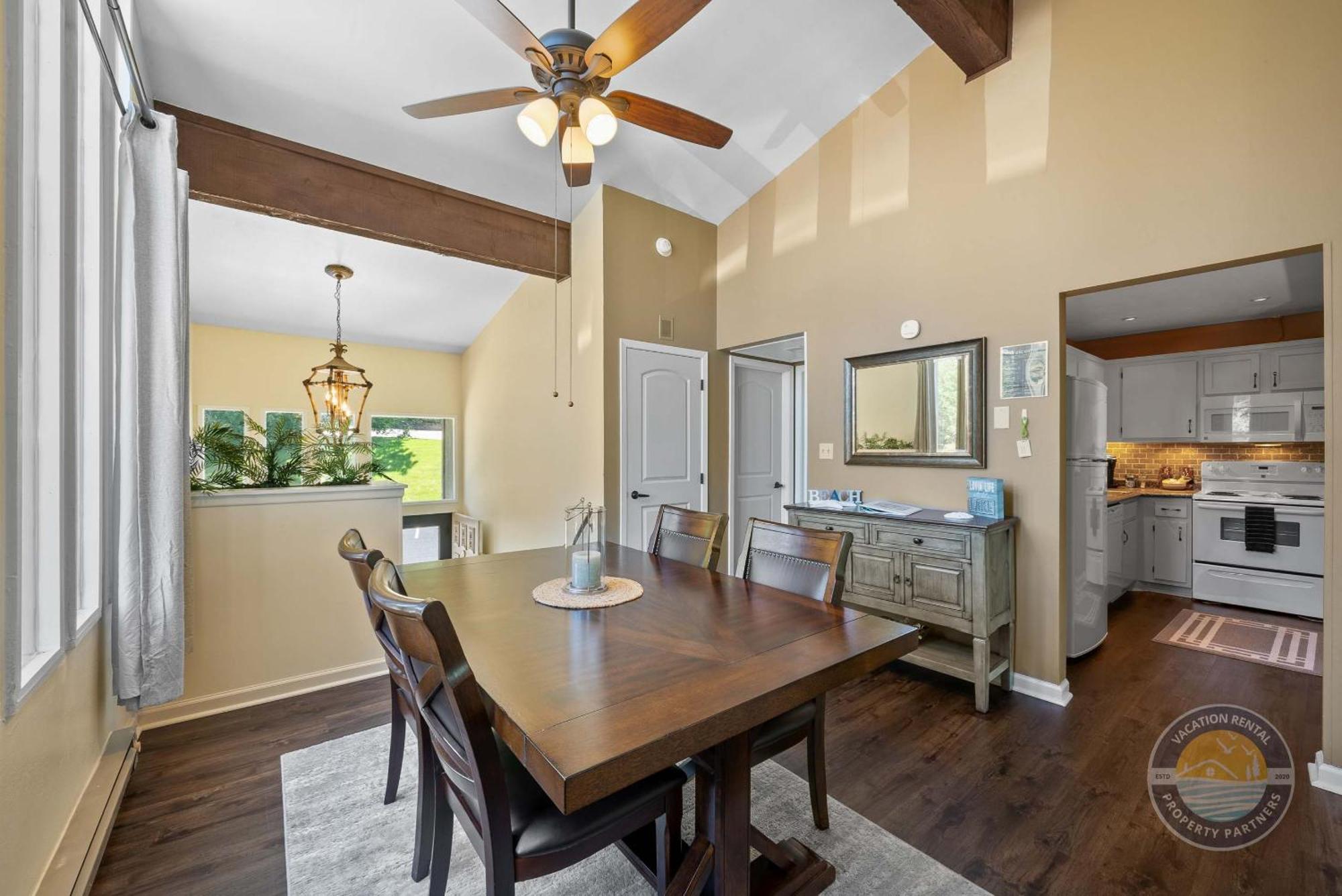 New Lake Como Condo With Lake Views Lake Geneva Exterior photo
