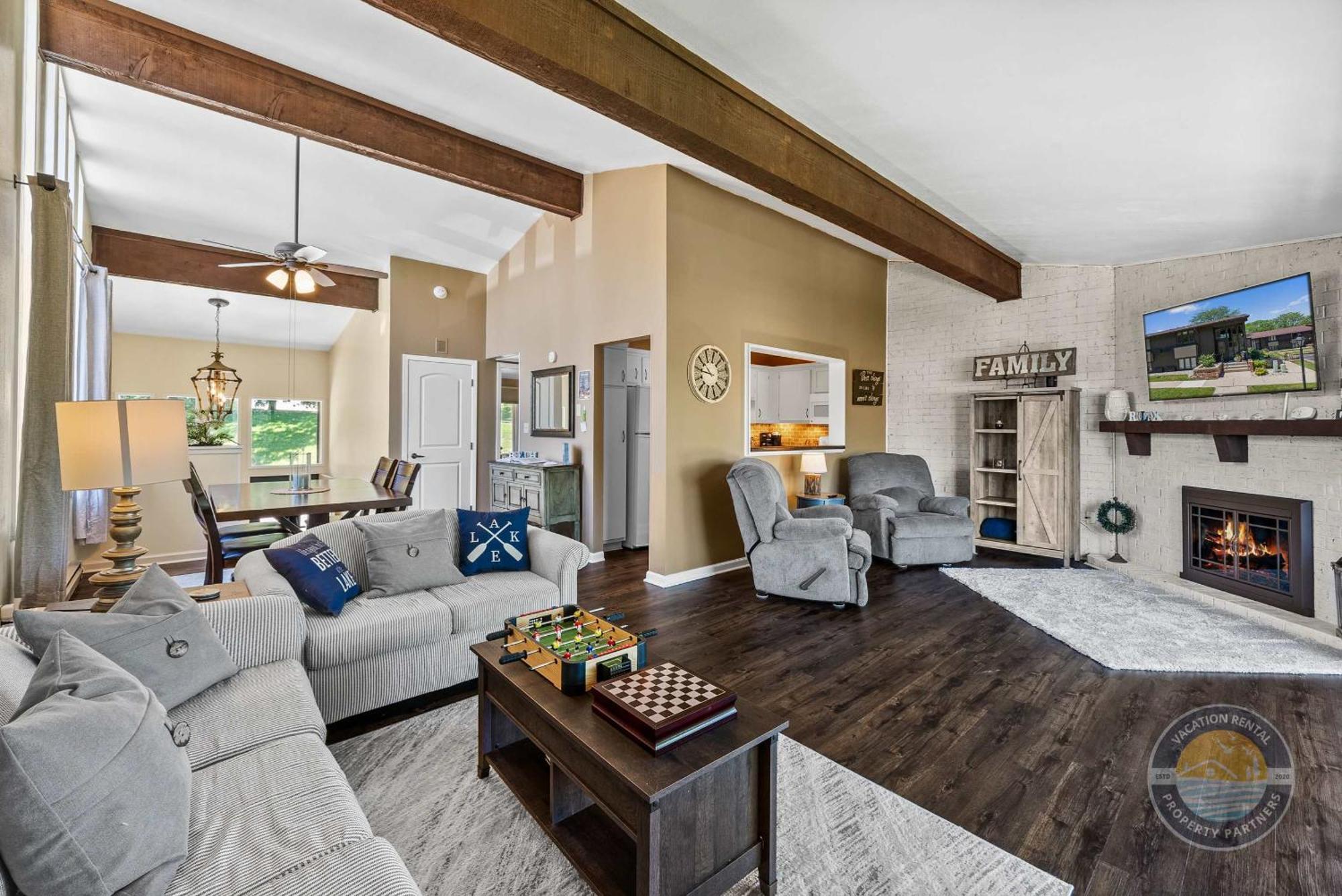New Lake Como Condo With Lake Views Lake Geneva Exterior photo